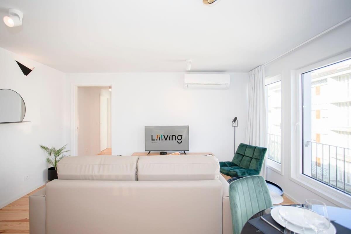 Apartment Liiiving In Porto-modern & Glam Rooftop *