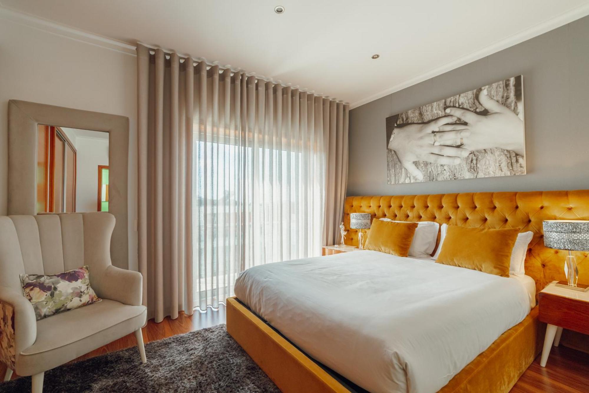 Pool & Cinema By Vacationy Villa Porto