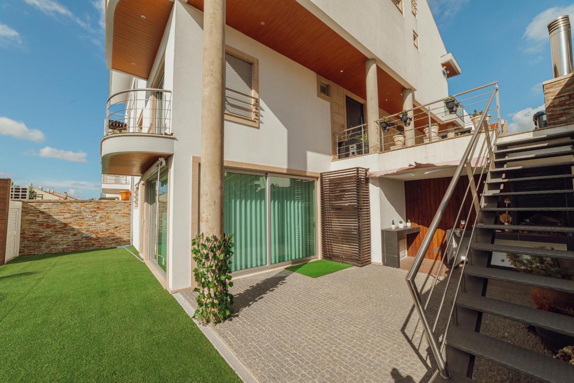 Villa Pool & Cinema By Vacationy Porto