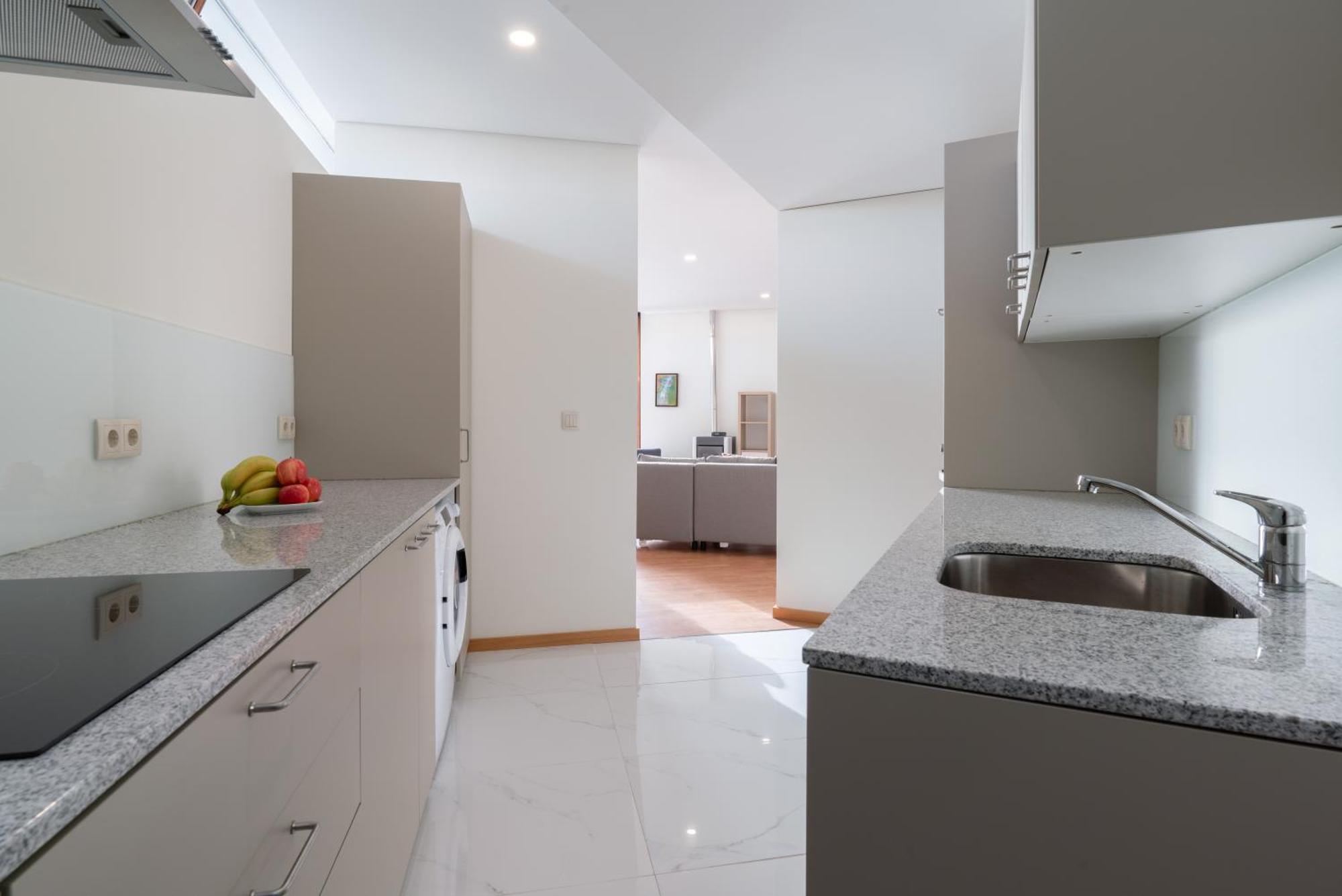 Host Wise - Bright And Cozy House With Dom Luis Bridge View *