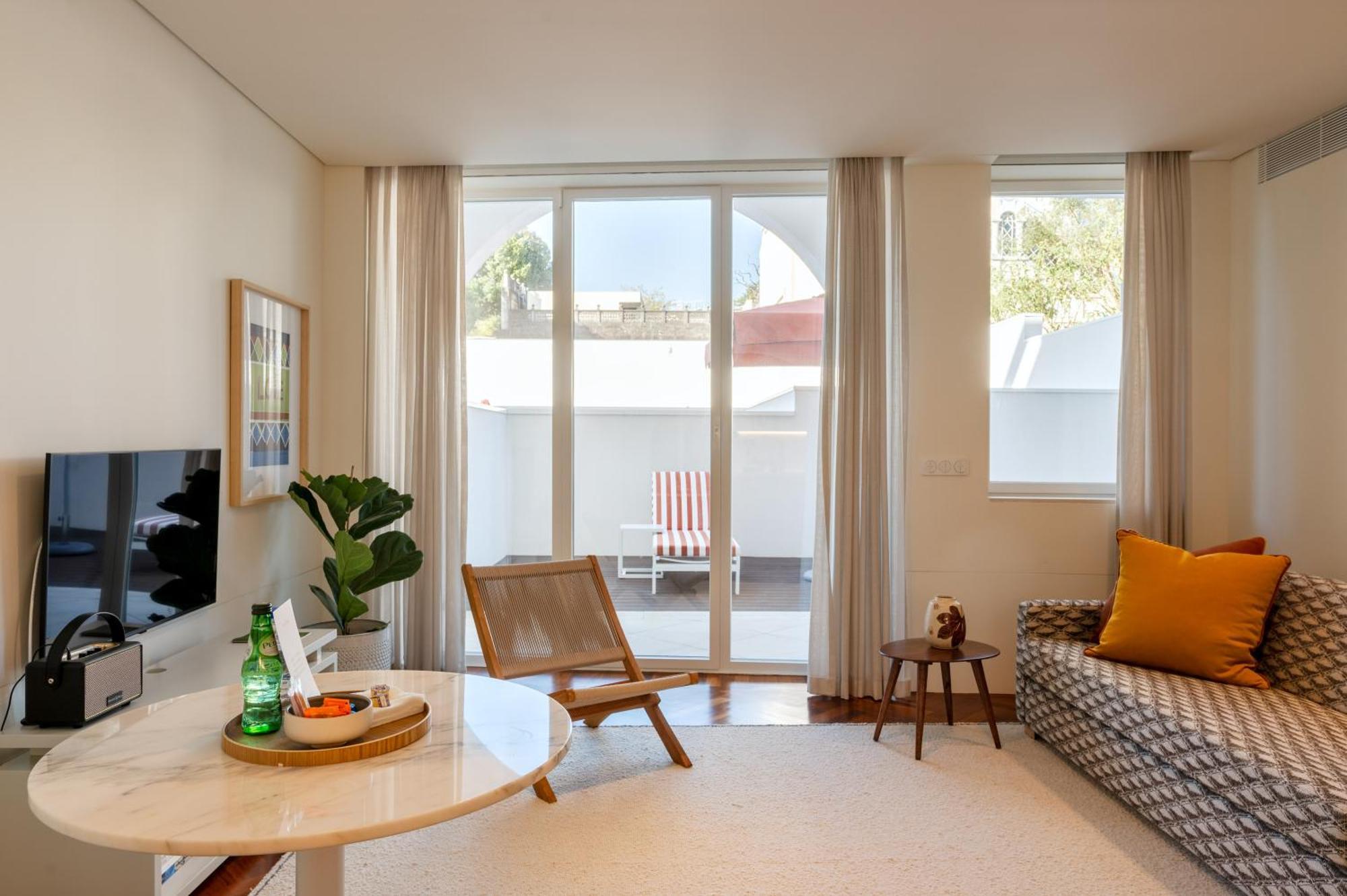 Catarina Luxury Aparthotel