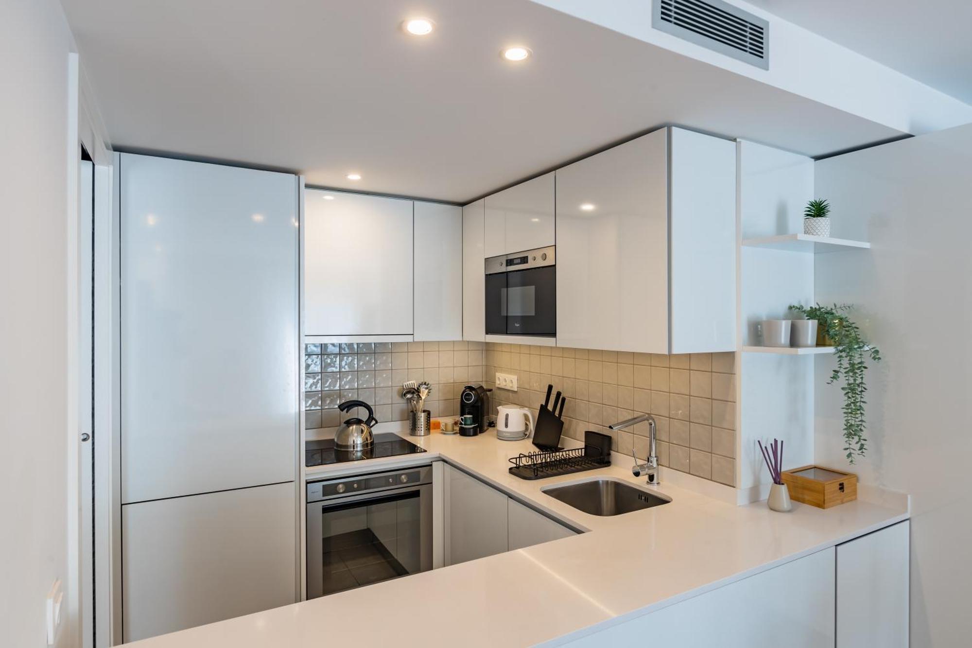 Cozy And Design In Center Apartment *