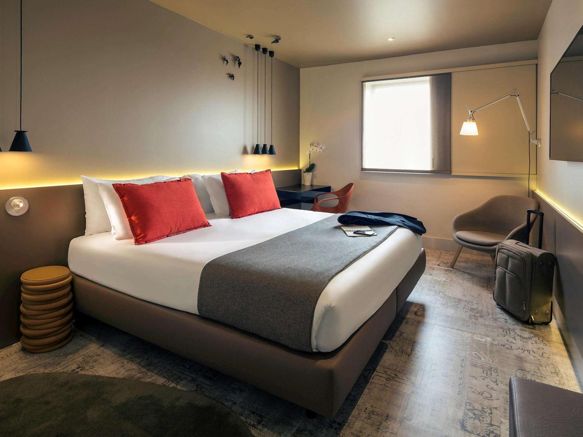 Hotel Mercure Centro Santa Catarina 4*
