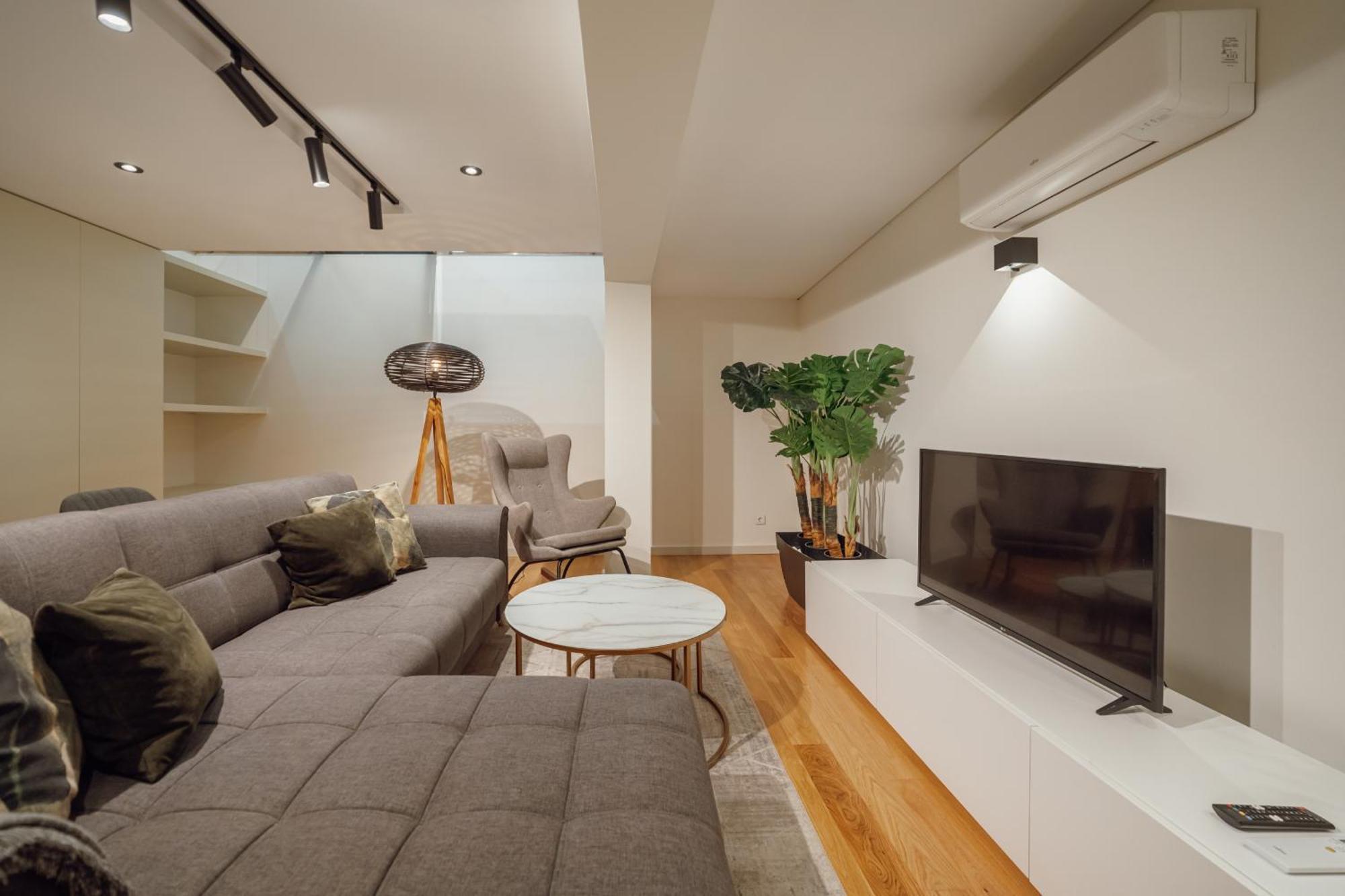 Apartment 24 Agosto Amazing Triplex By Vacationy Porto