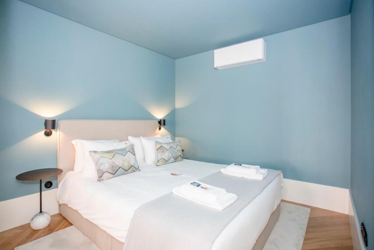Liiiving In - Ribeira Design Appartement Porto