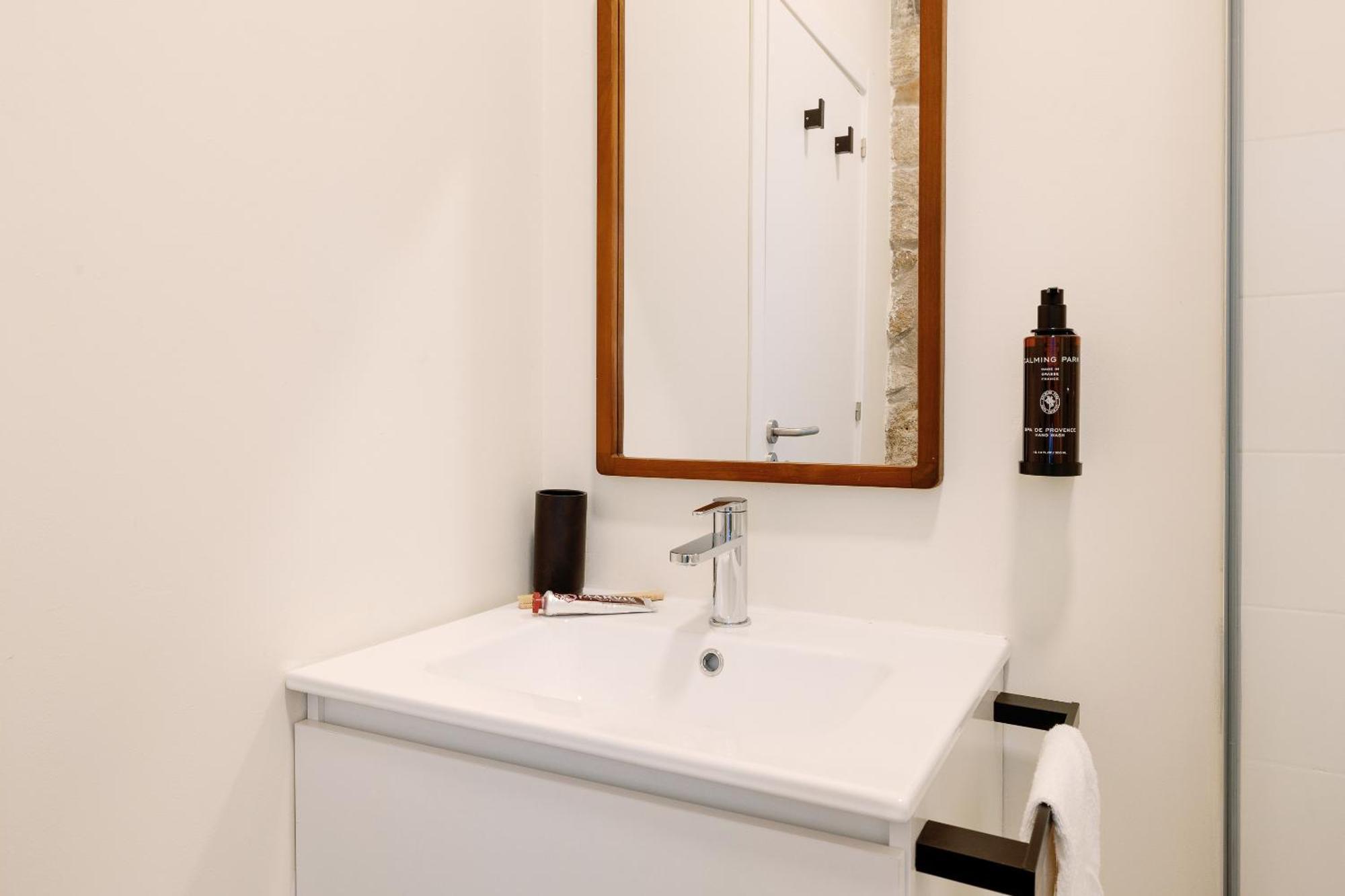 Cosme By Olala Homes Apartment *