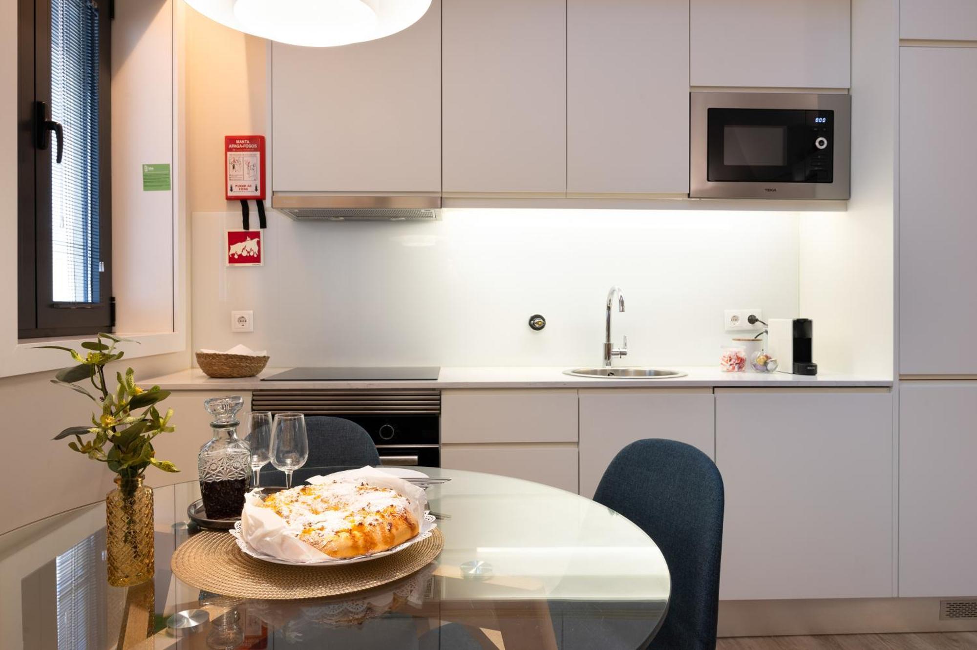 Savannah Apartment, By Bolhao Residences * Porto