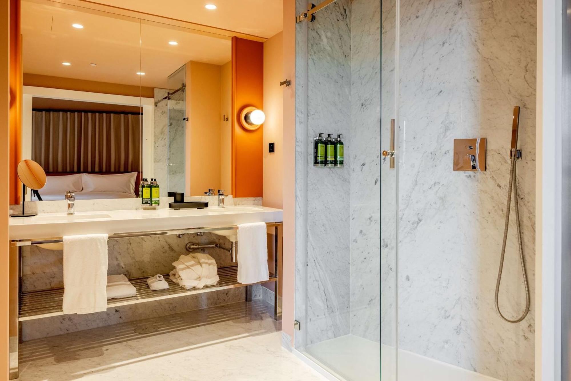 Hotel Cenica Hotel, Curio Collection By Hilton 5*