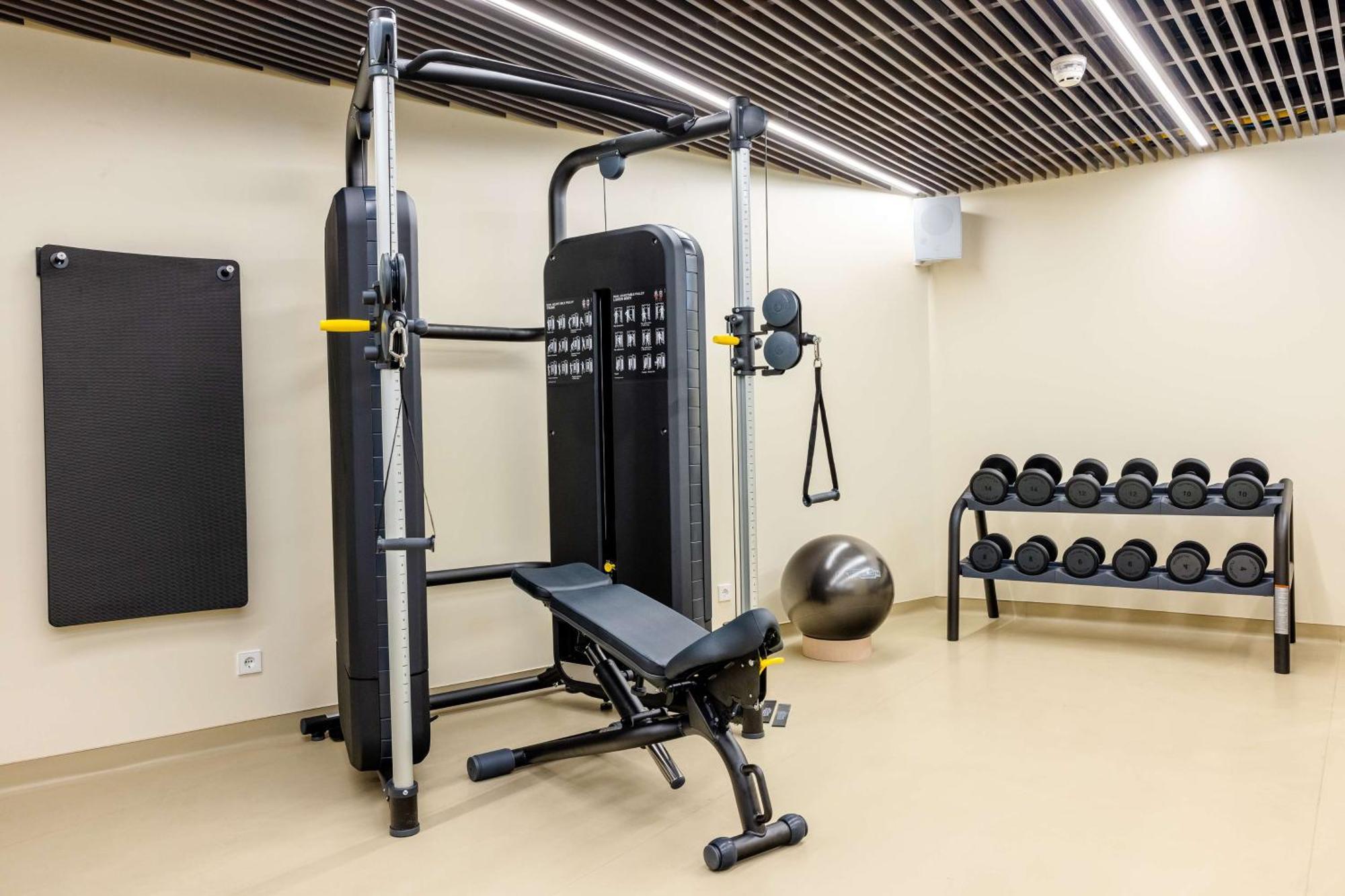 Cenica Hotel, Curio Collection By Hilton Hotel Porto