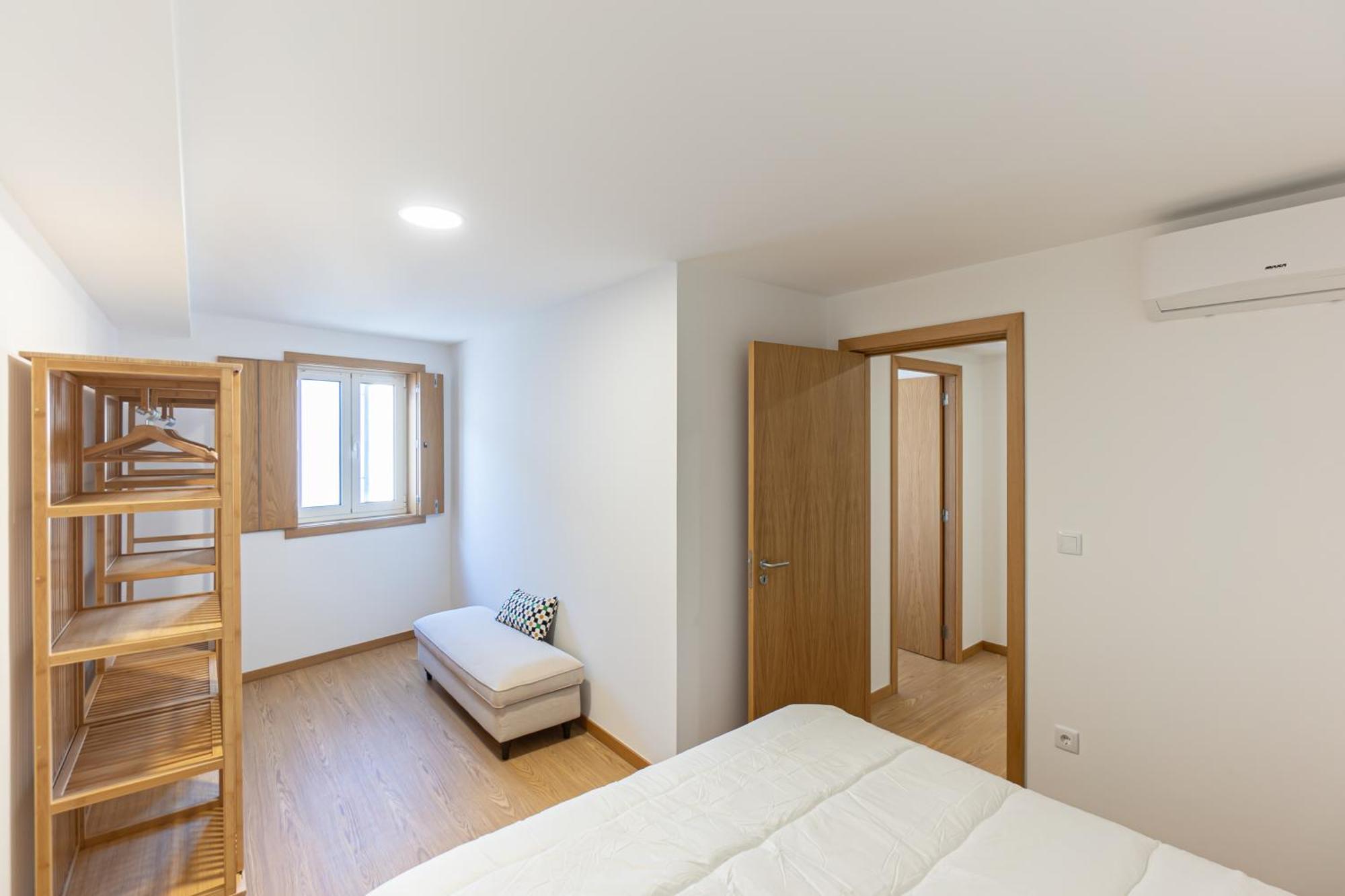 Host Wise - Urban Comfort House *