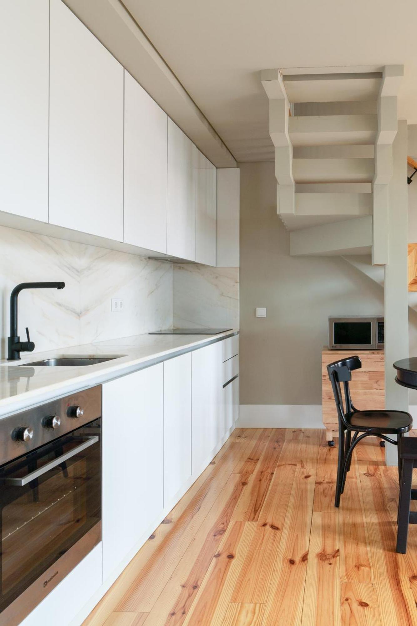 Apartment Host Wise - Modern Design Duplex W Balcony