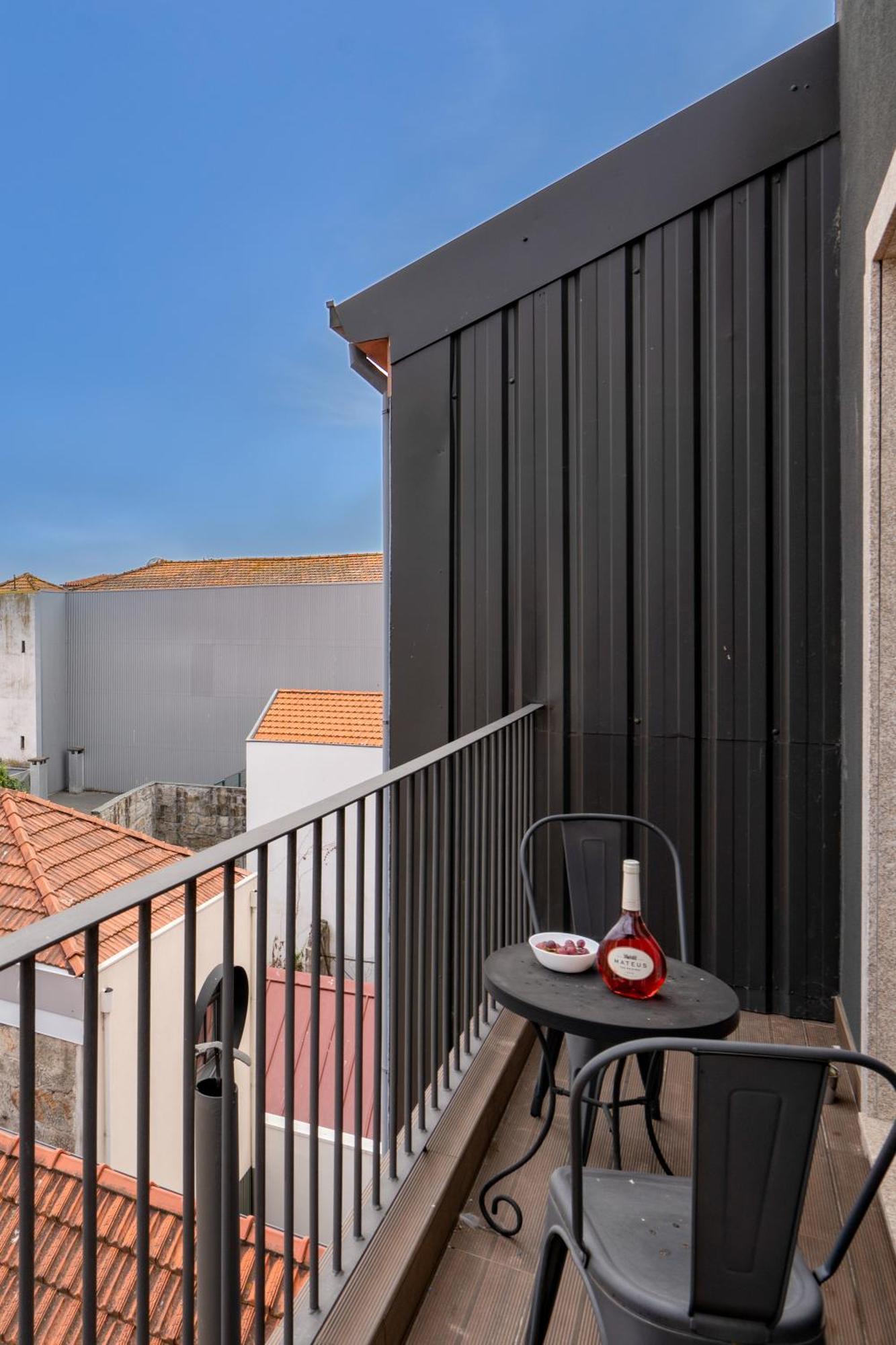 Host Wise - Modern Design Duplex W Balcony Porto