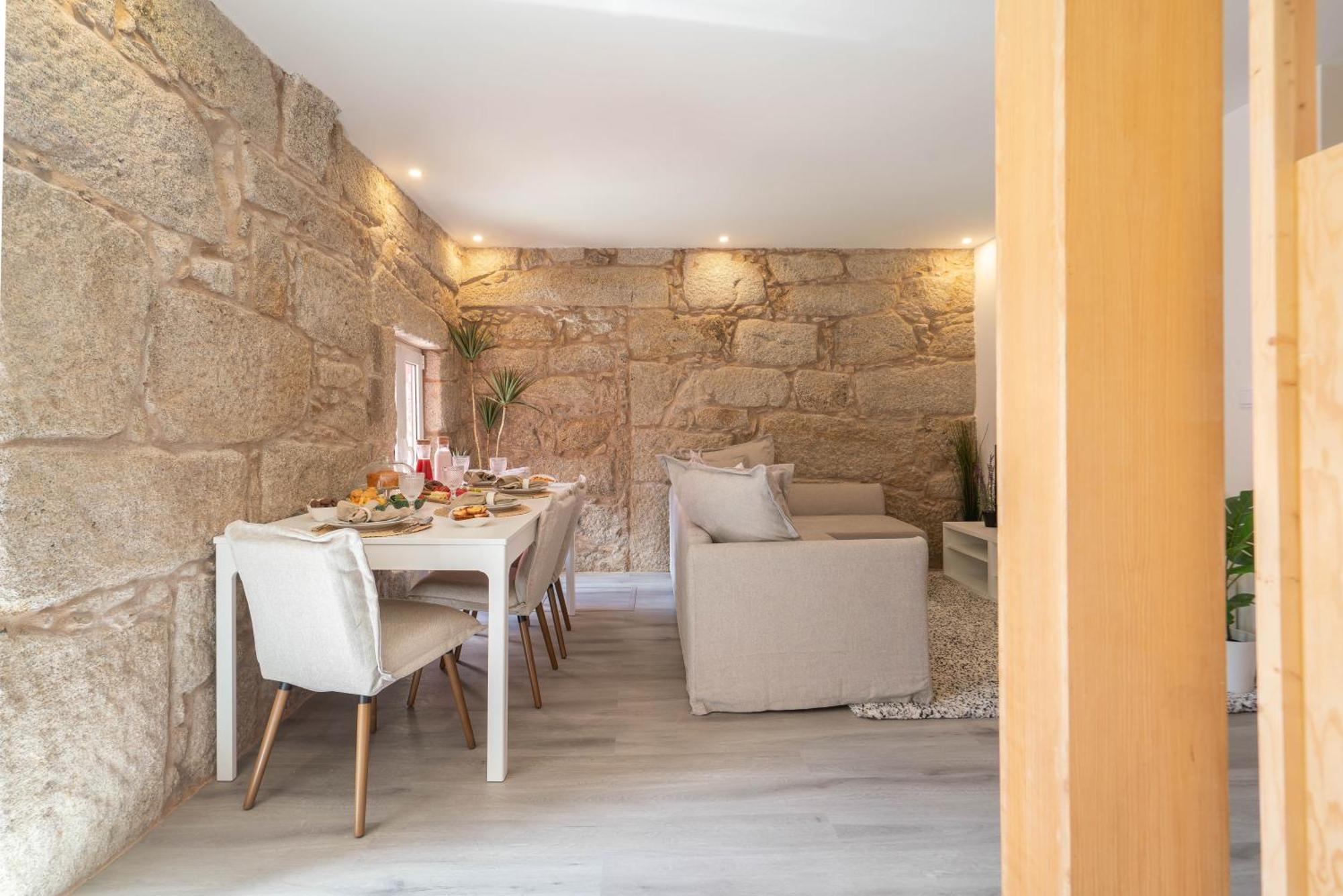 Host Wise - Modern Comfy Flat Apartment