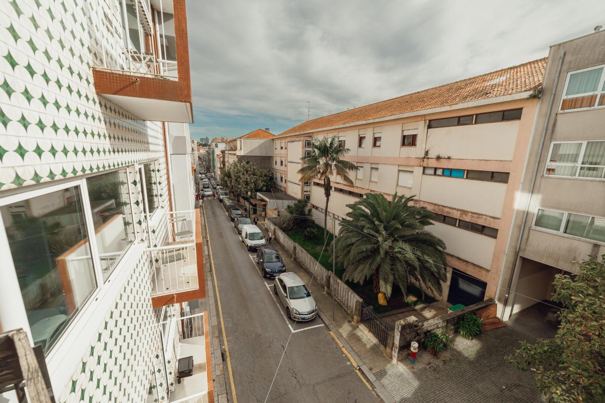 Apartment Downtown Aquarelle By Vacationy