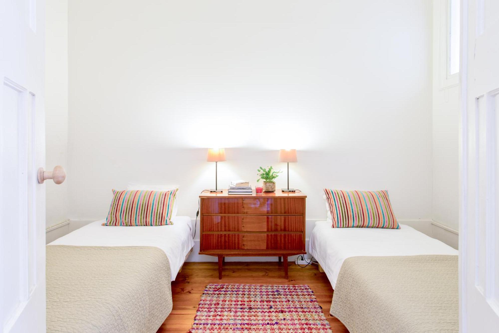 Charming Historic 31 Janeiro Street * Porto