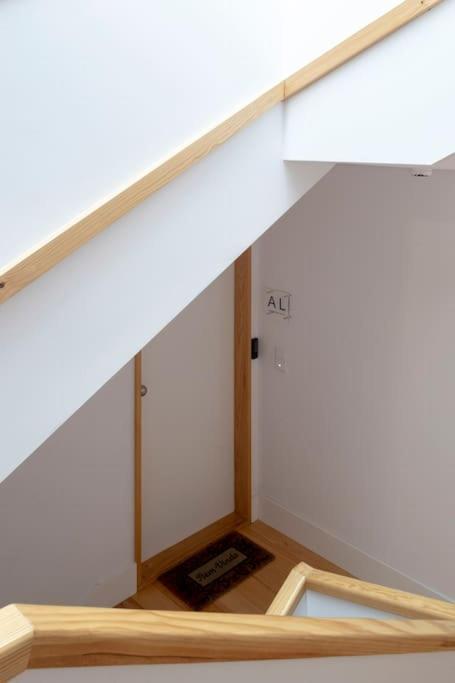 Almada Music Apartment *