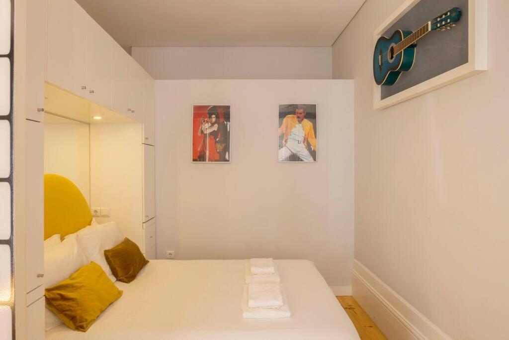 Apartment Almada Music