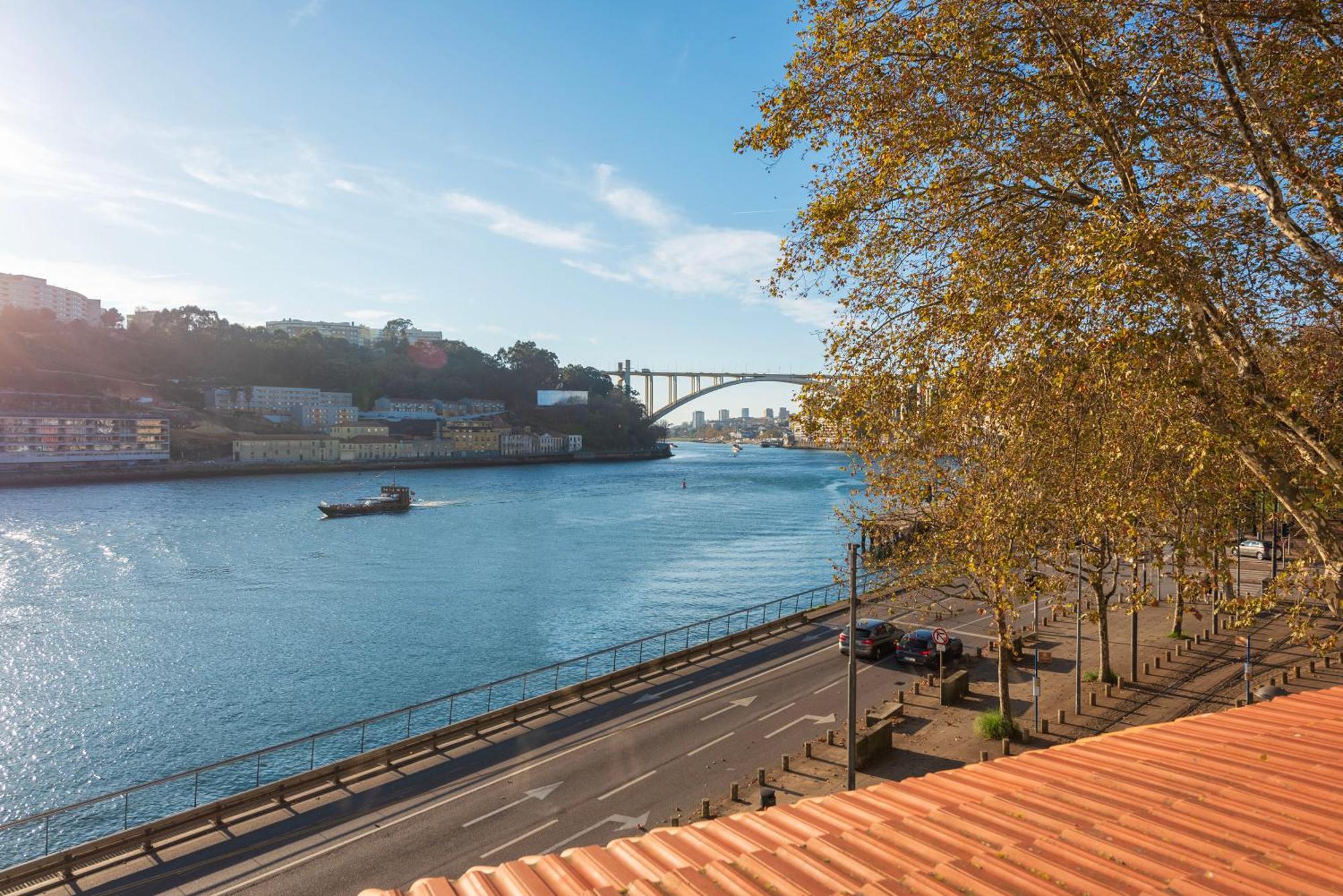Duplex Douro River Apartment Porto