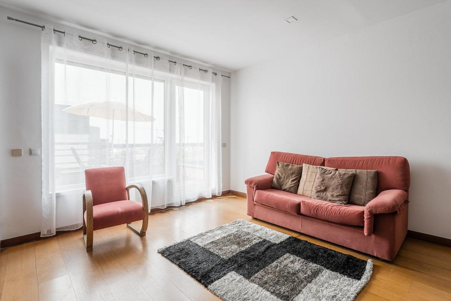 Guestready - Balcony Over Free Parking * Porto