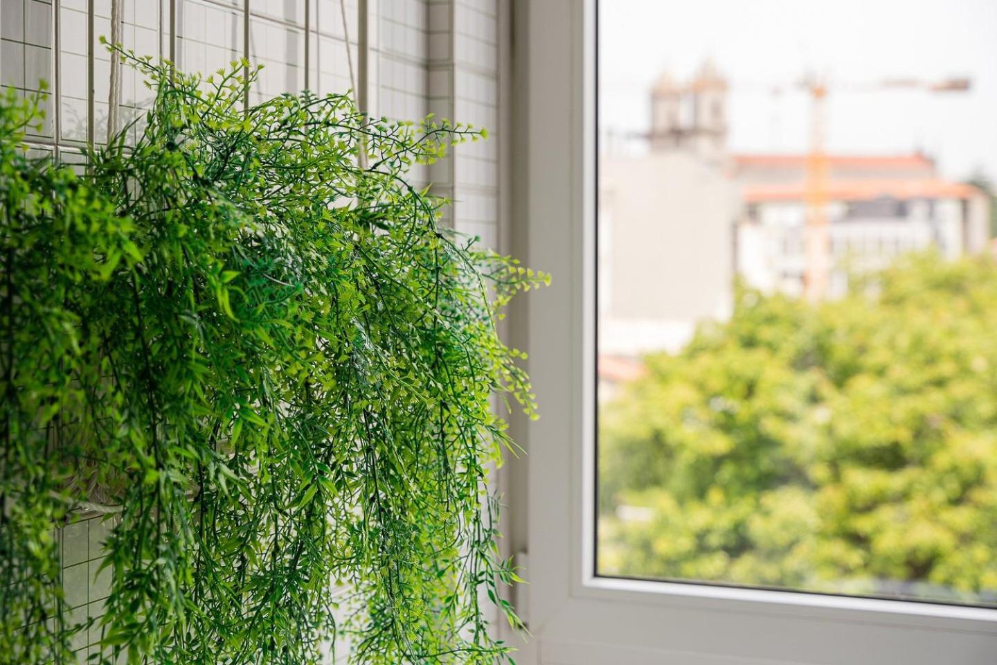 Guestready - Balcony Over Free Parking *