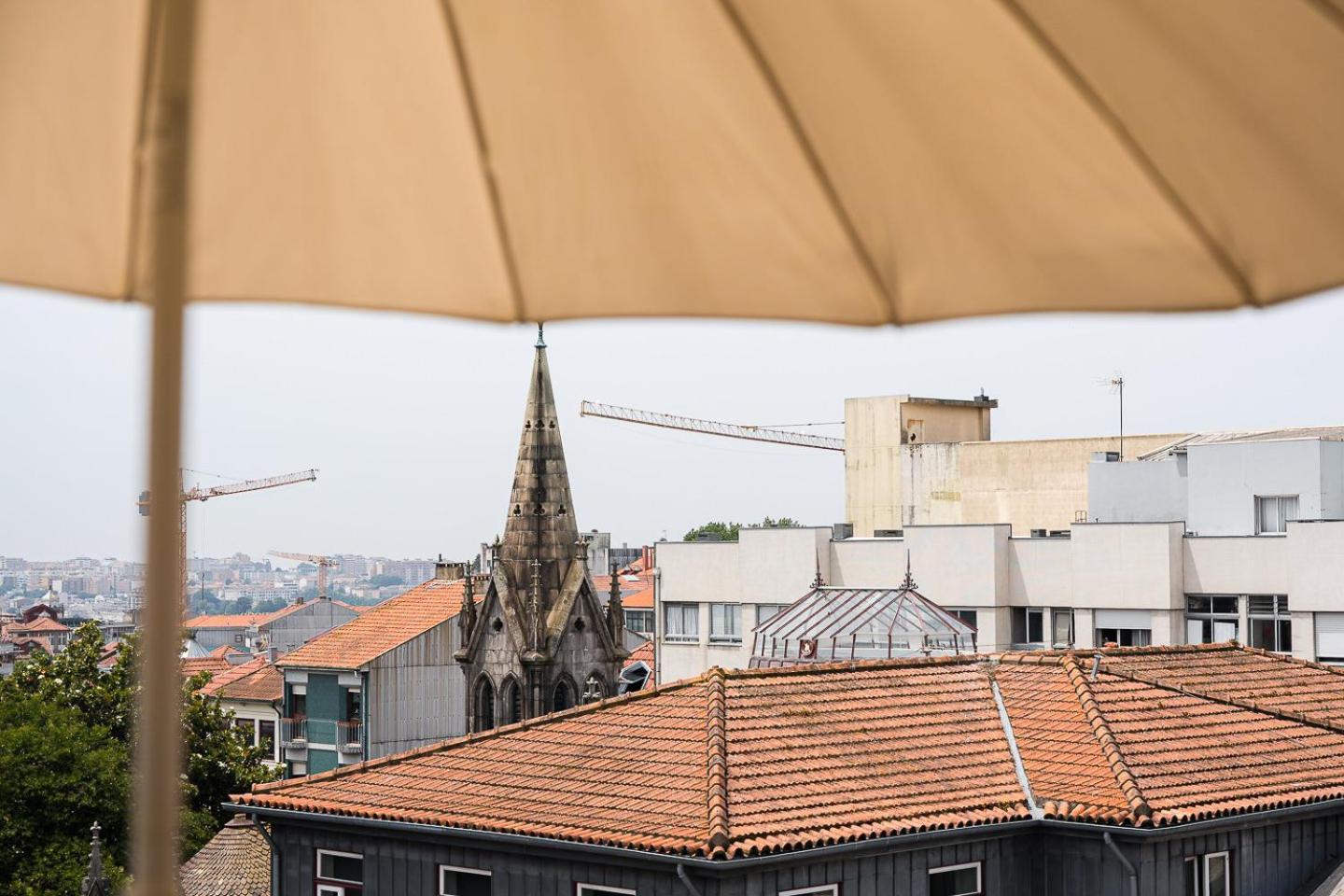 Guestready - Balcony Over Free Parking Apartment Porto