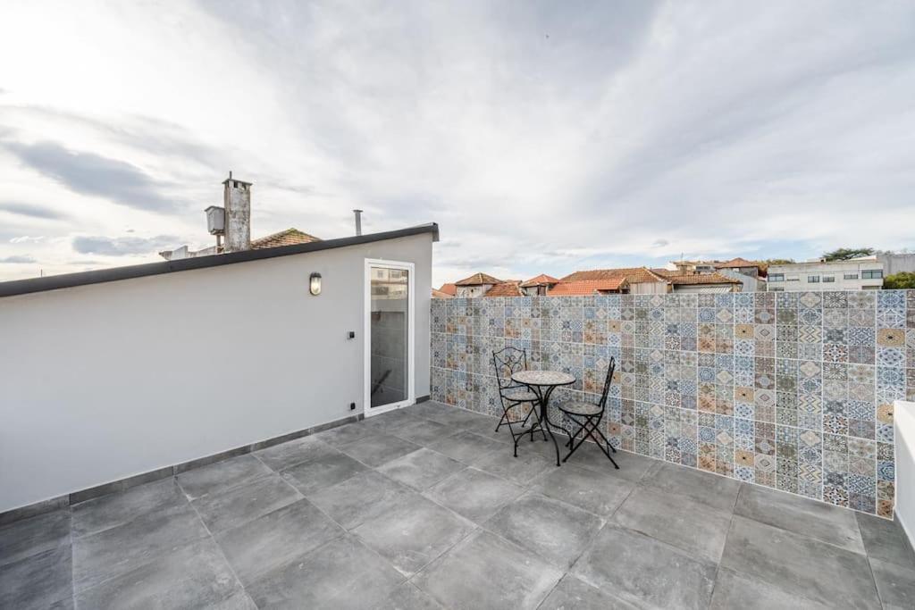 Charming 2br W Terrace & Garden *