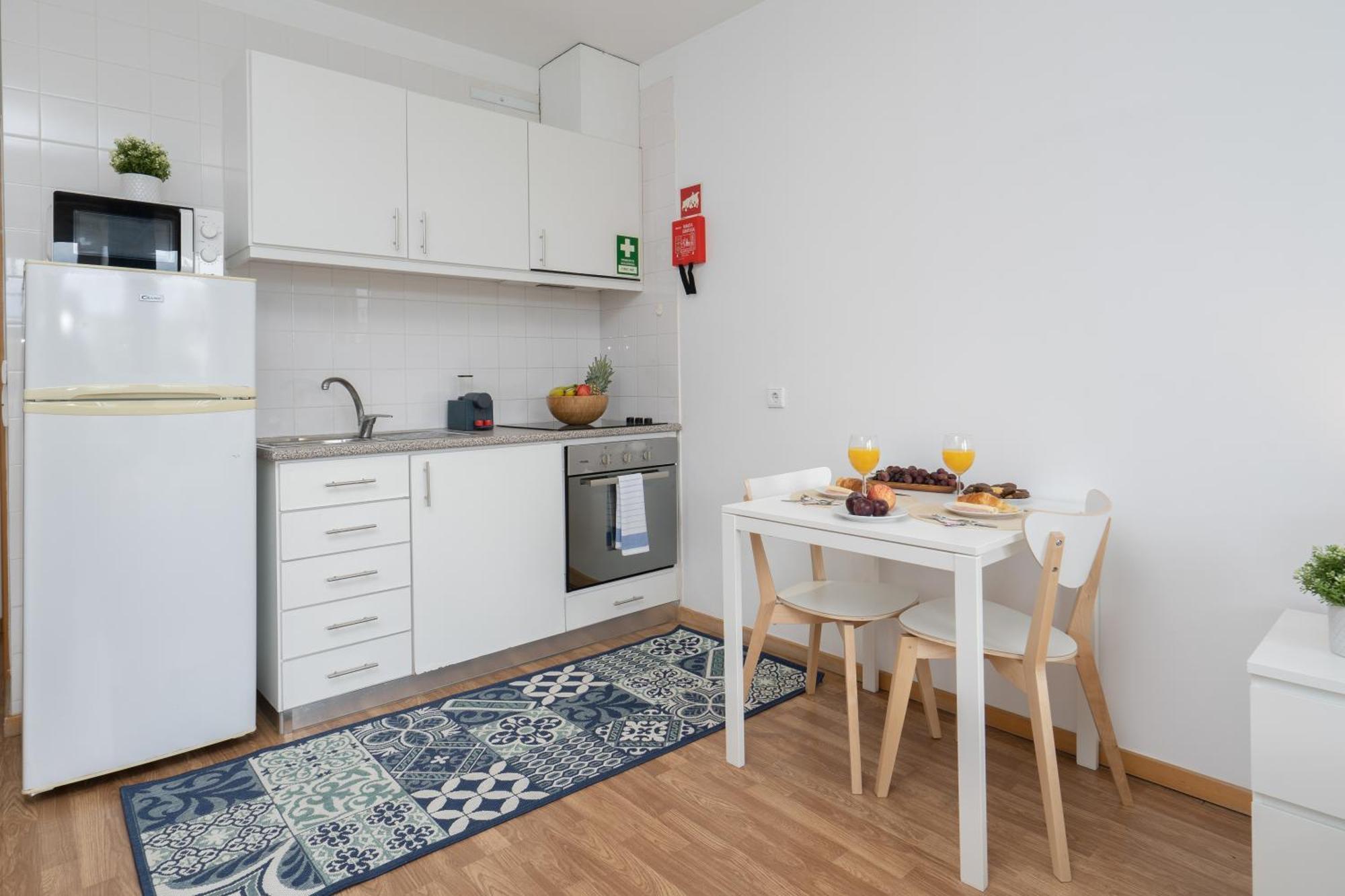 Host Wise - Enchanting Unique Flat - Ace Location Appartement Porto