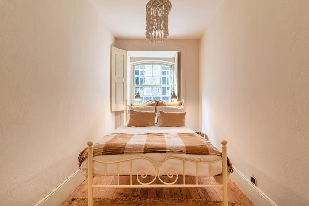 332 * Porto