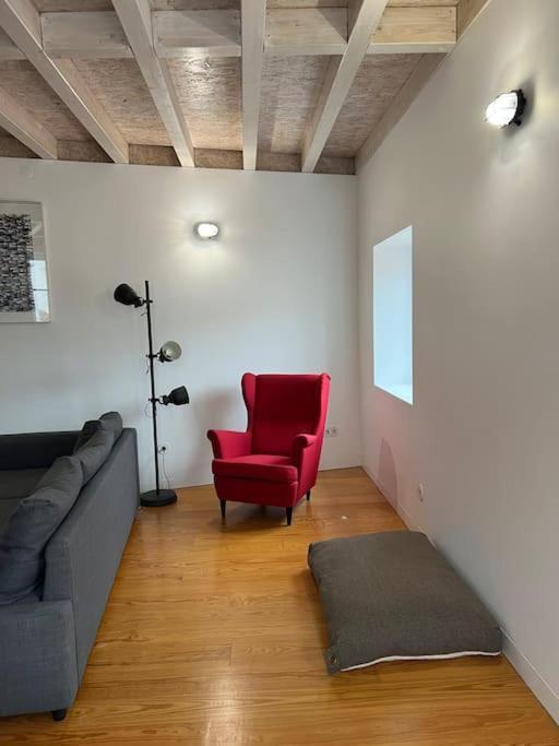 Get Bindings And Books On Duplex Porto