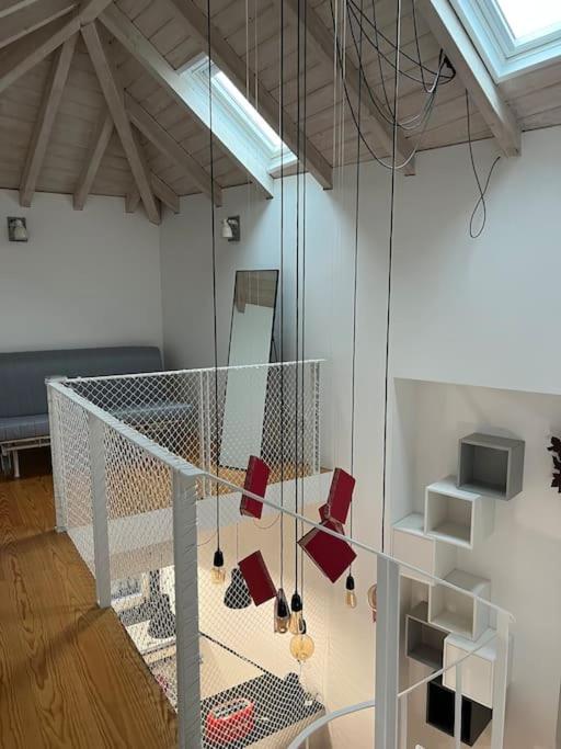 Apartment Get Bindings And Books On Duplex Porto