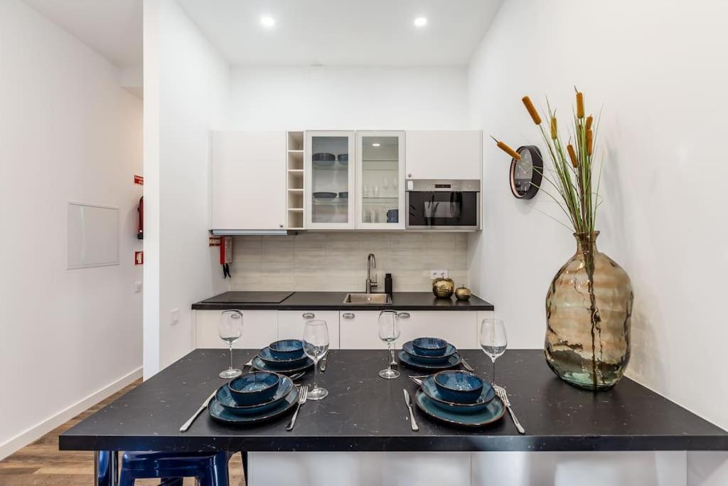 Bright With Garden Apartment Porto