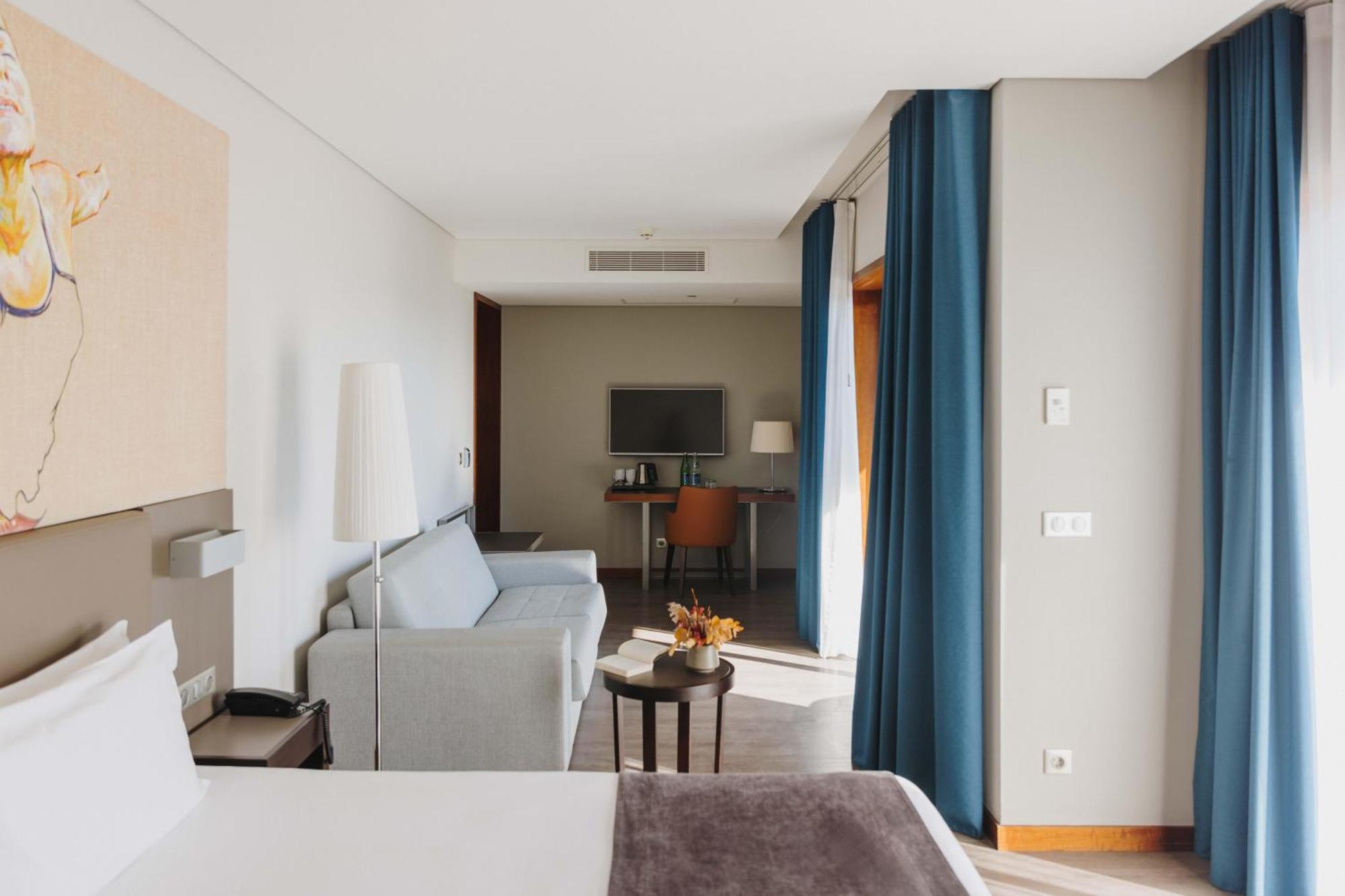 Timbre Heroismo Hotel