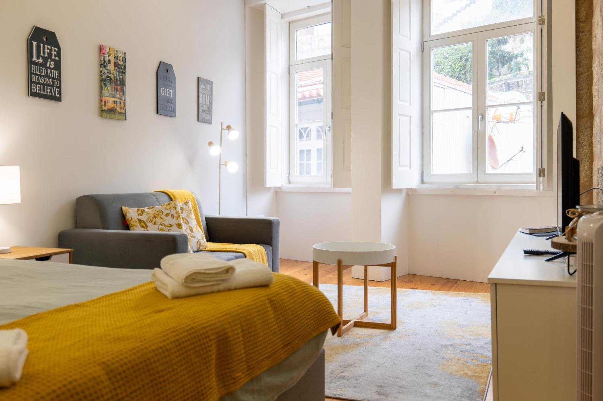 A Window To - Premium By The River Appartement *