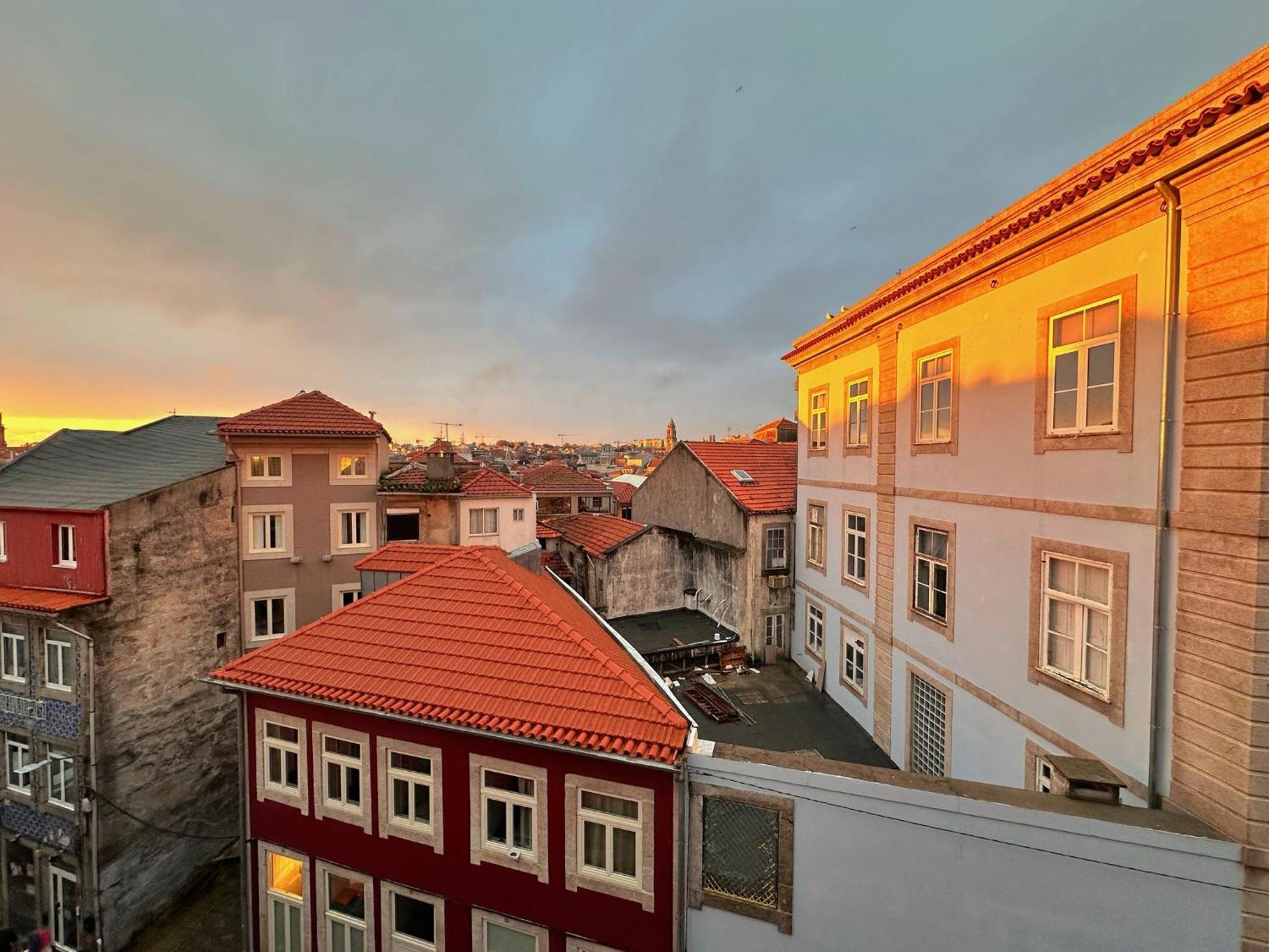 Downtown Premiu In Center Of 3br With Ac