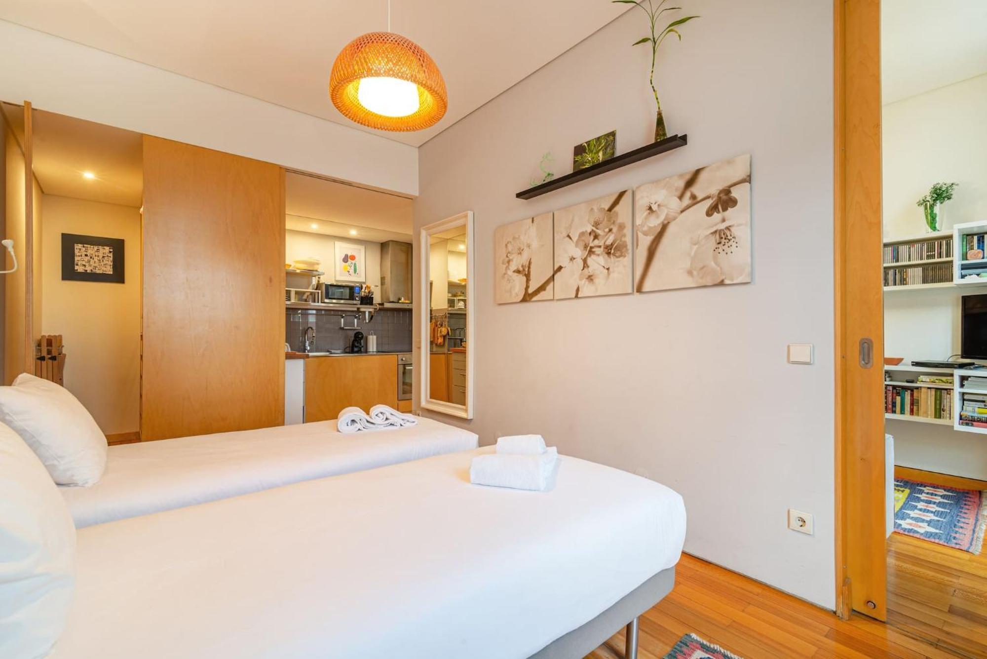 Bombarda 214 By Innkeeper * Porto