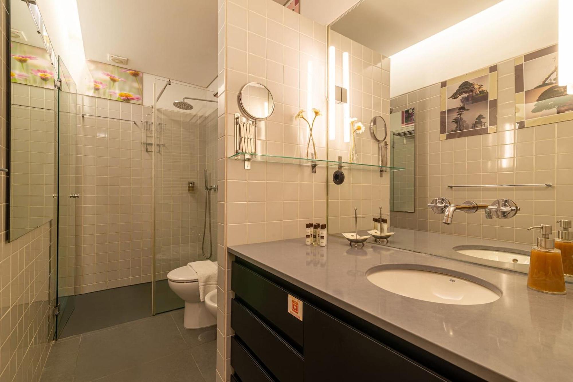 Bombarda 214 By Innkeeper Apartment Porto