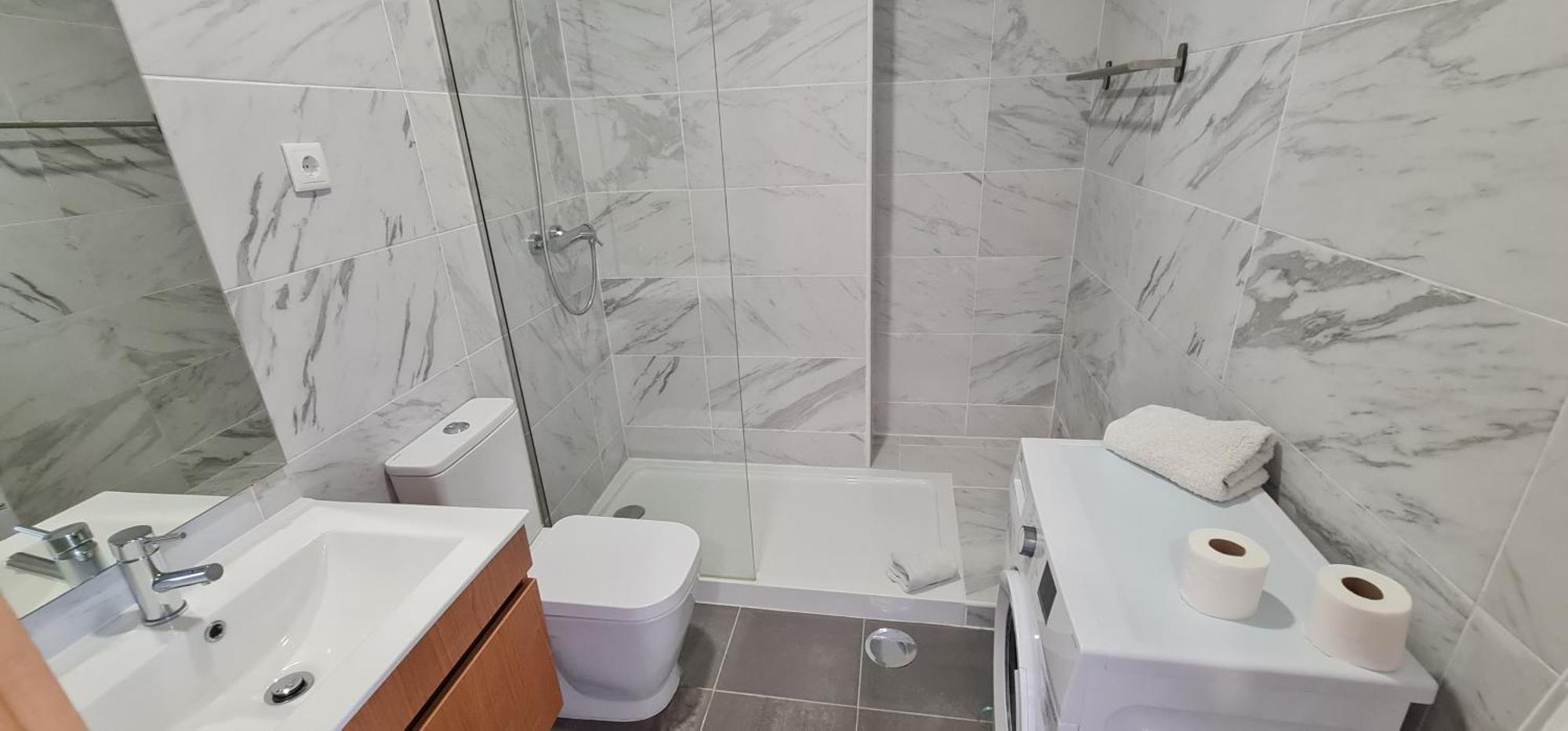Tomas Flat Front Apartment Porto