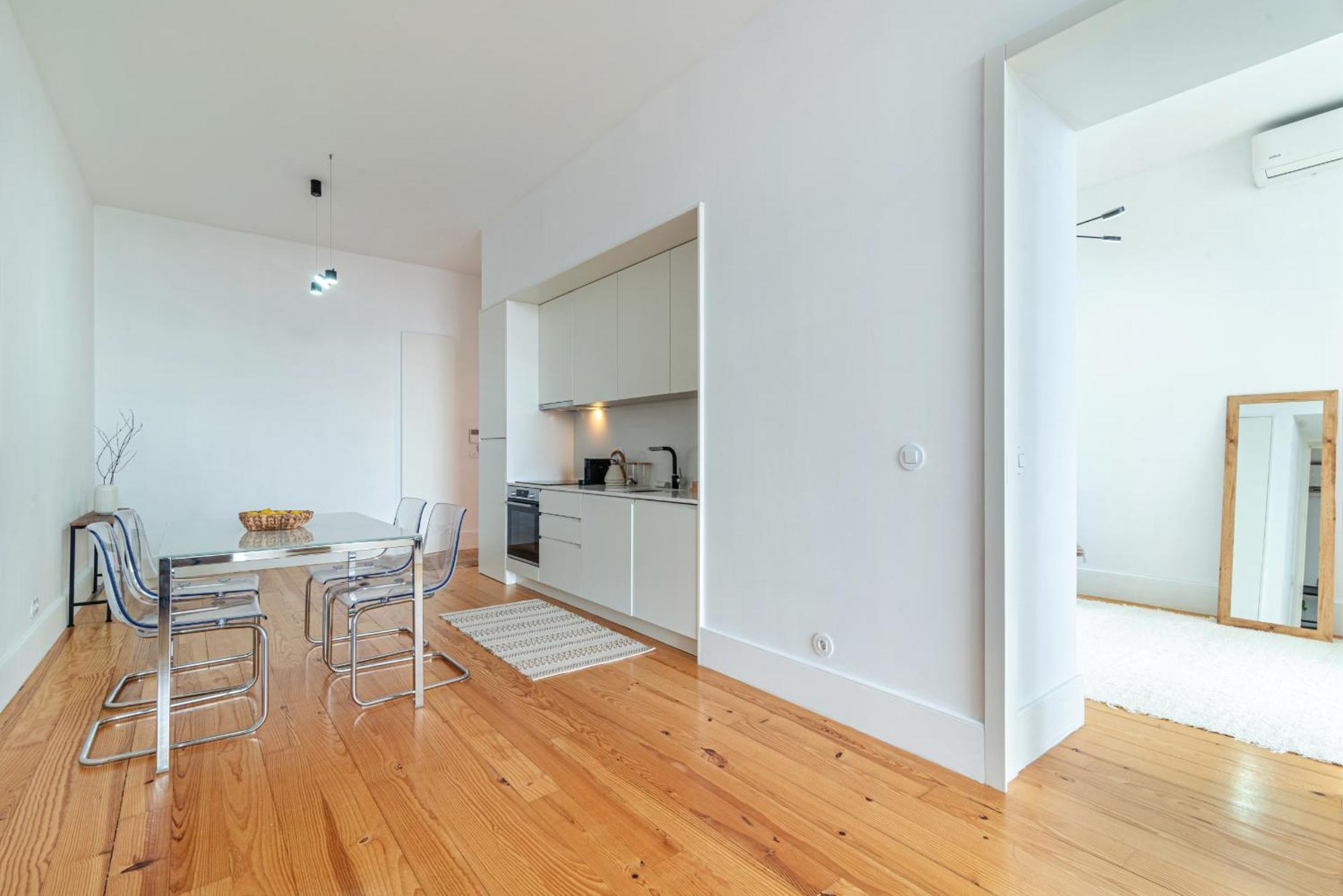 Apartment Republica Ii