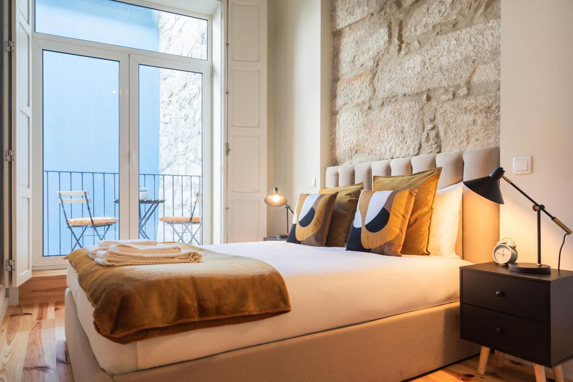 Luxury Style 2 Apartment