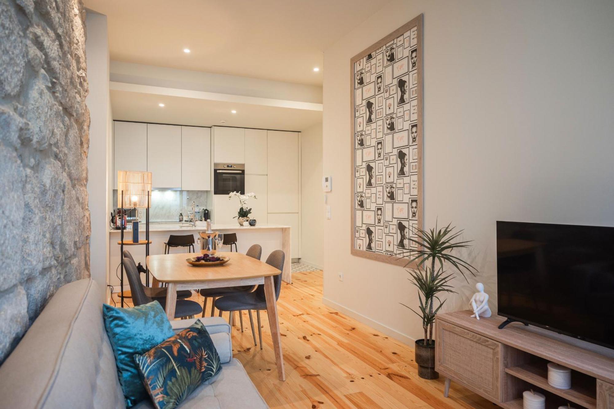 Apartment Luxury Style 1 *