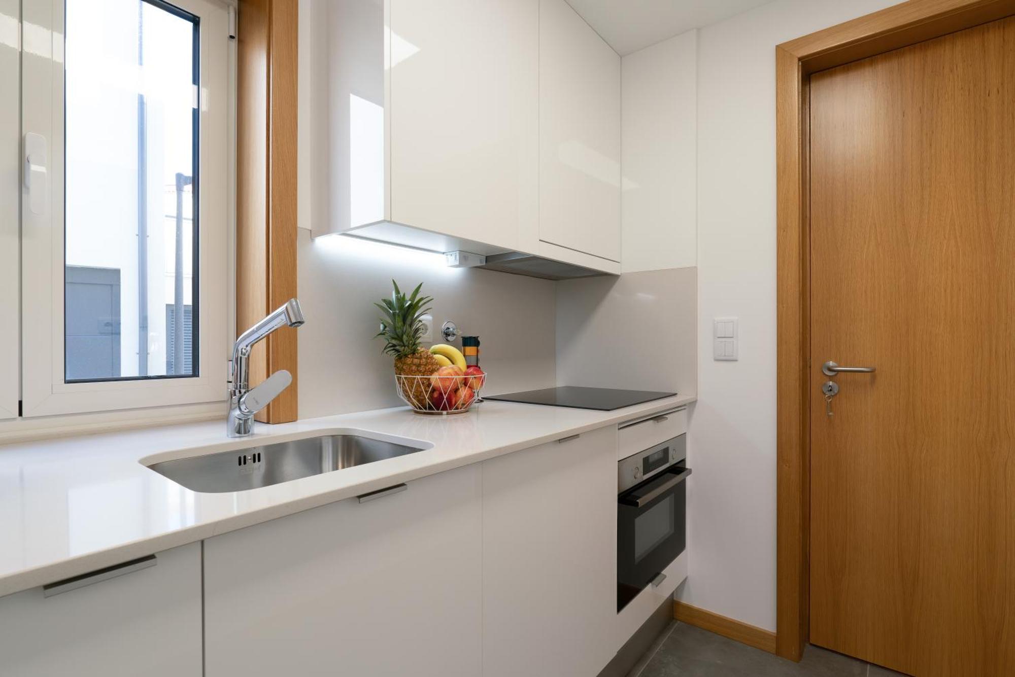 Host Wise - Elegant In The Heart Of Holiday home *