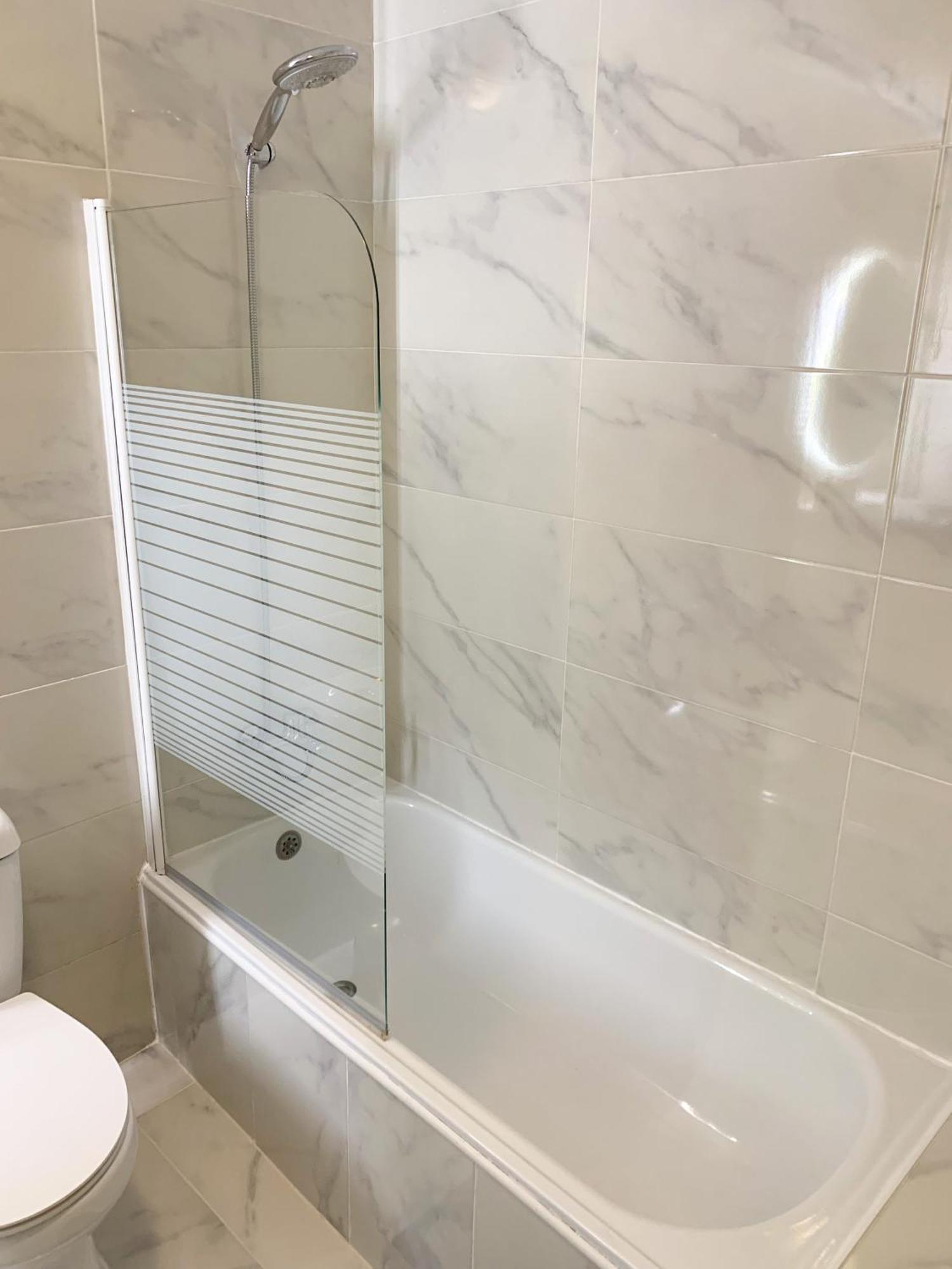 Music Flat - Very & Free Parking Apartment