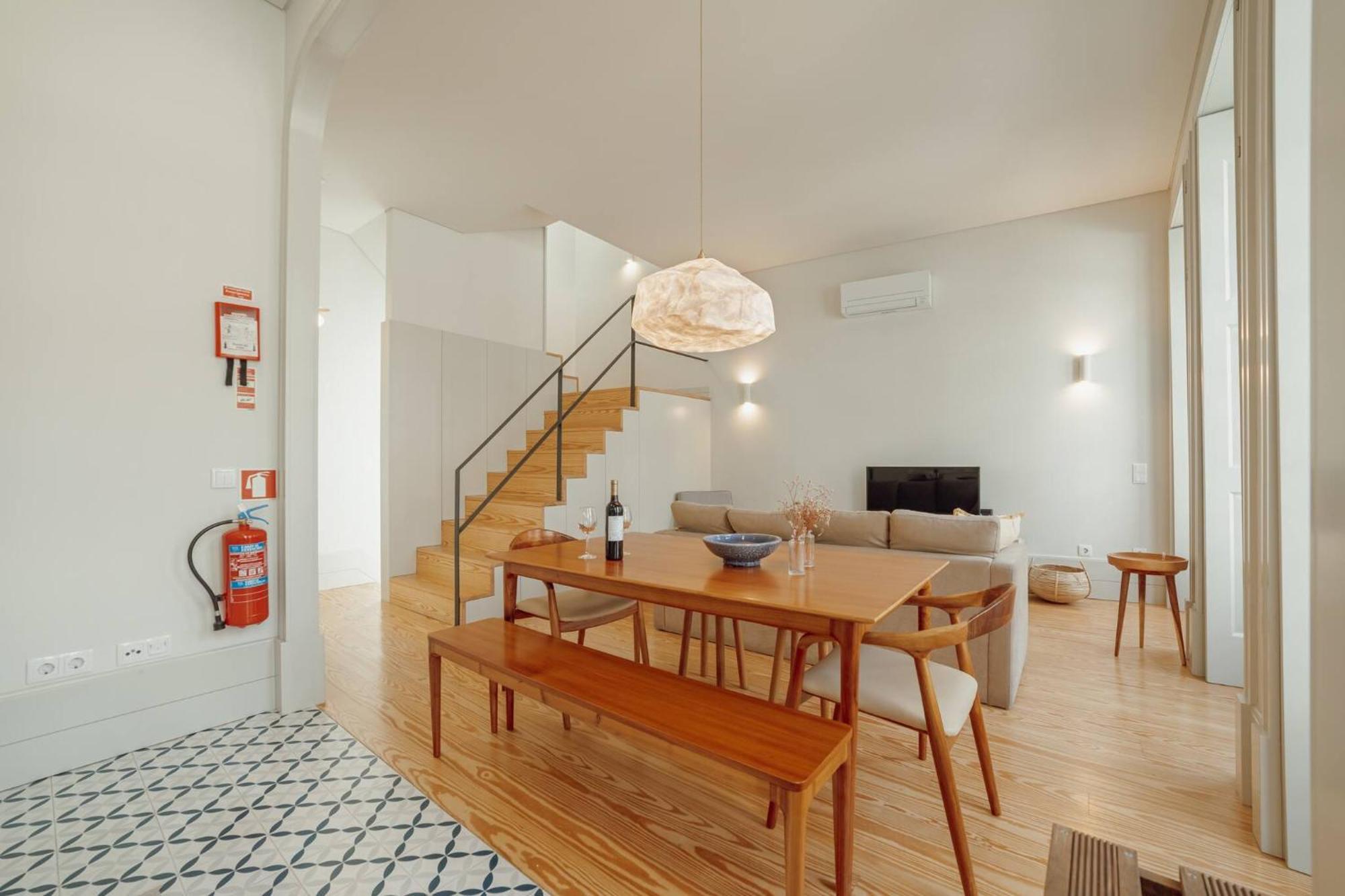 Apartment Deluxe Duplex By Hosty *