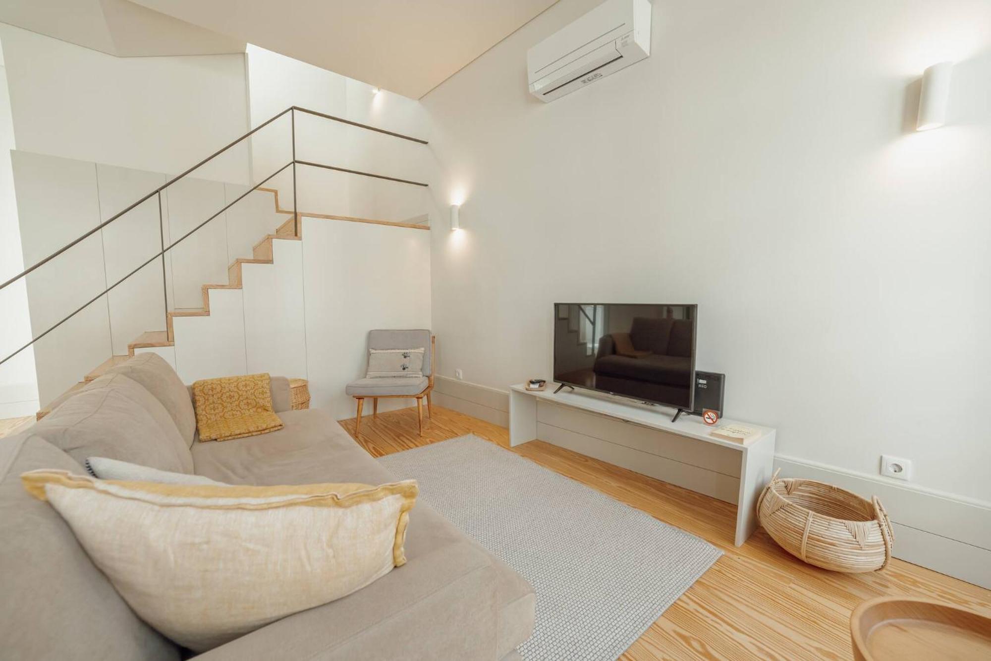 Deluxe Duplex By Hosty Apartment *