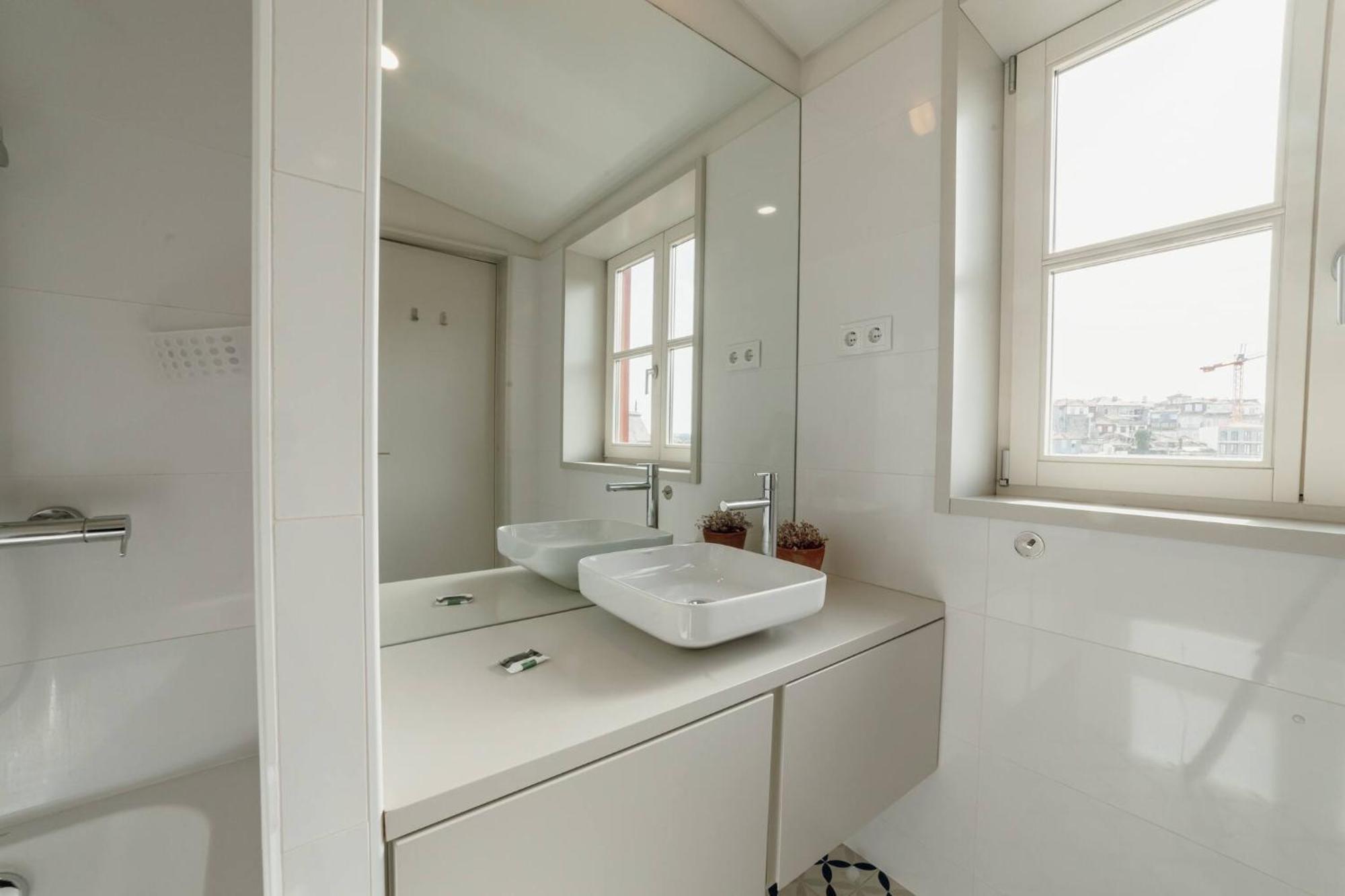 Deluxe Duplex By Hosty *