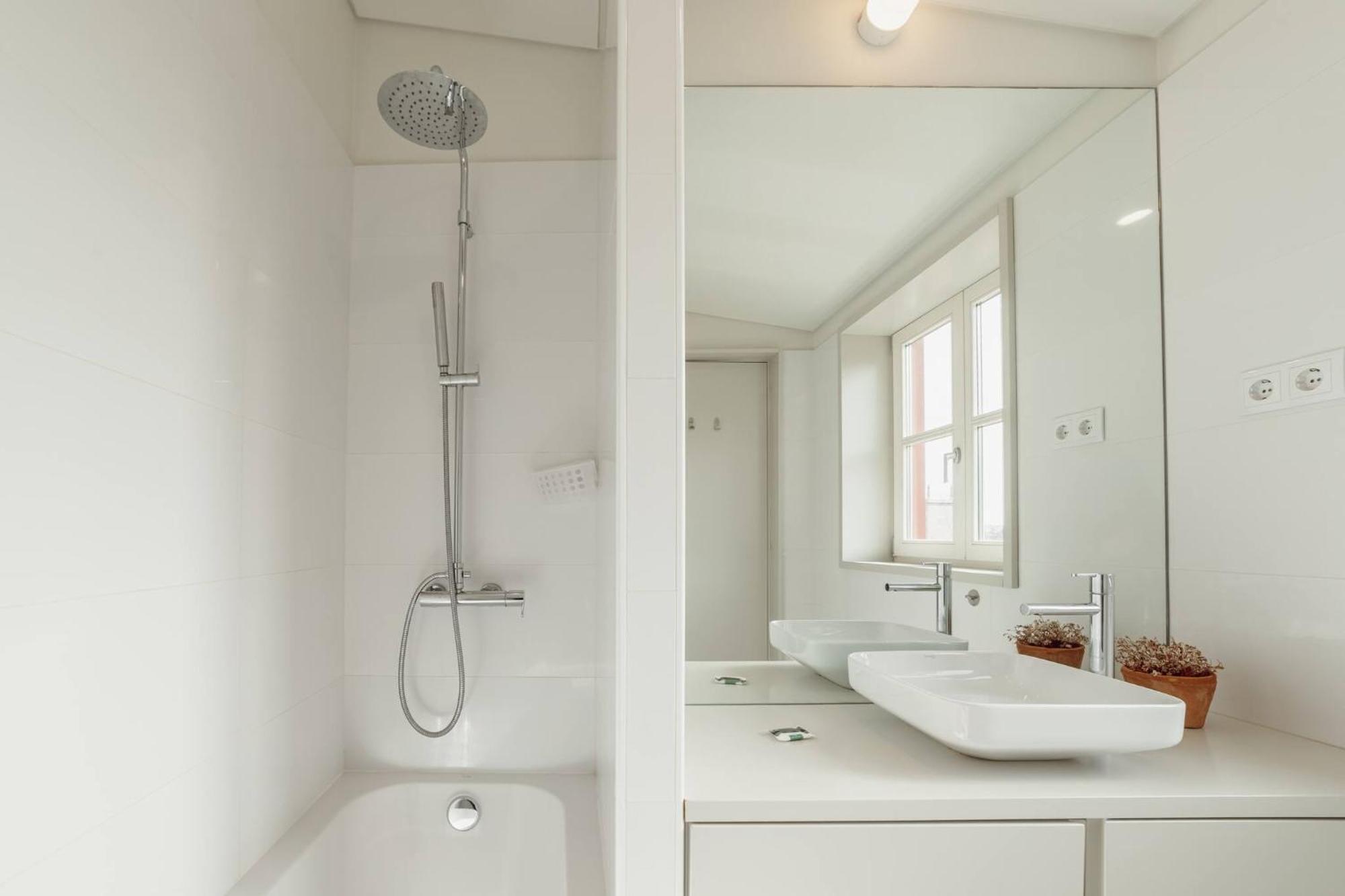Deluxe Duplex By Hosty Apartment *