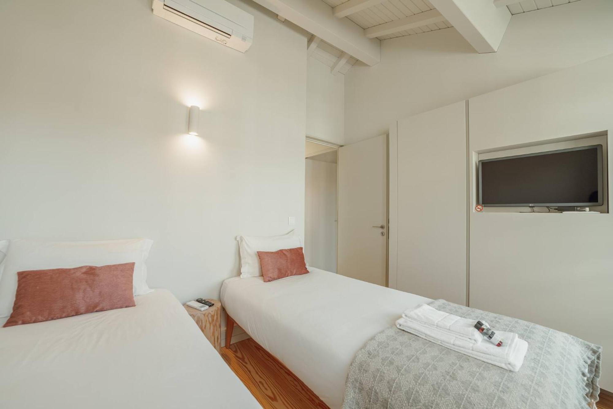 Deluxe Duplex By Hosty * Porto
