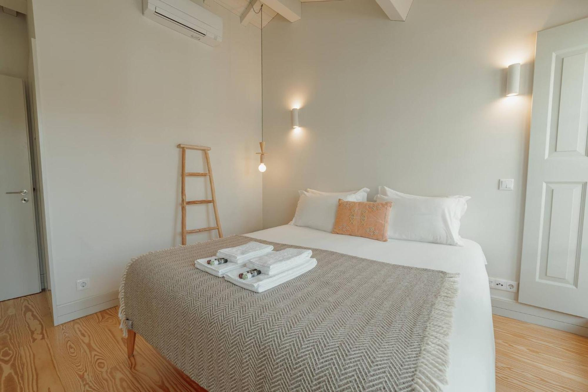 Deluxe Duplex By Hosty Porto