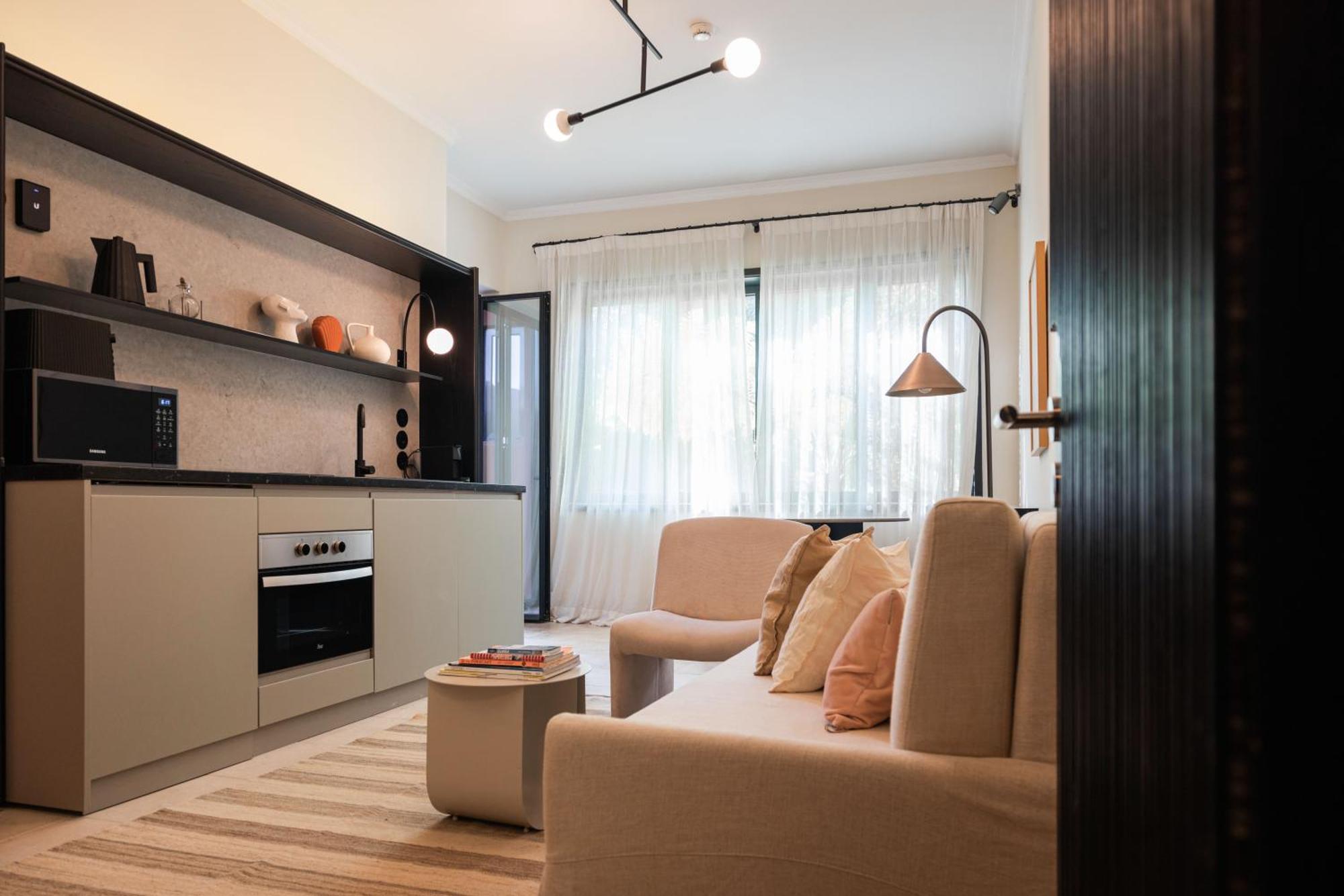Liiiving In - Casa Duque Apartment *