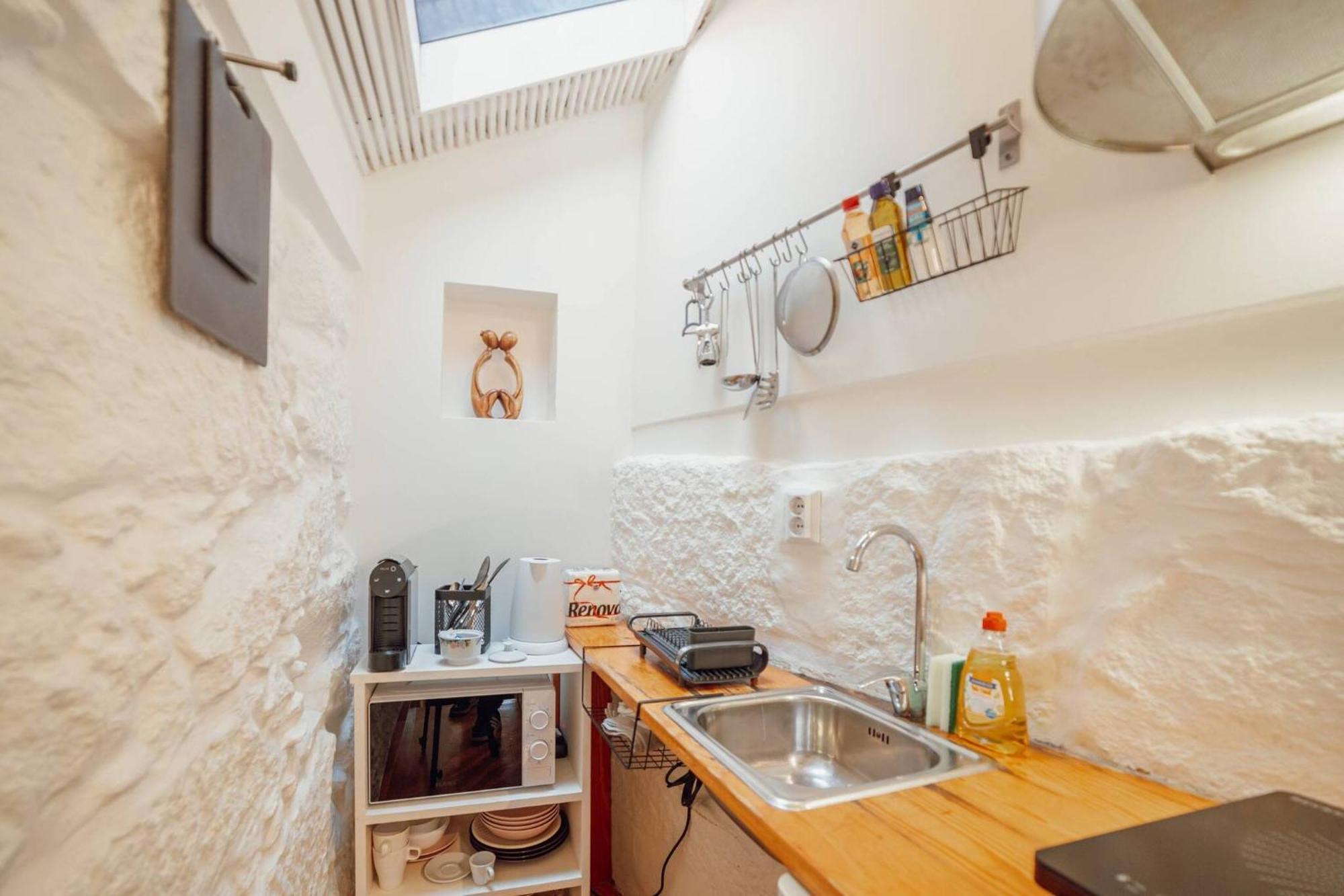 Apartment Charming Tiny House By Hosty